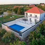 Kuca Za Odmor Kamenjani-skabrnja Villa *