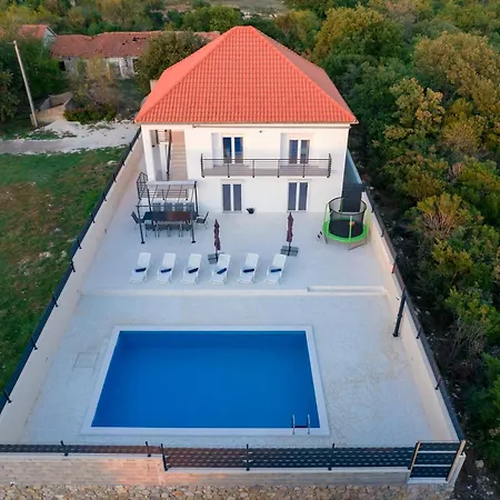 Kuca Za Odmor Kamenjani-skabrnja * Skabrnje