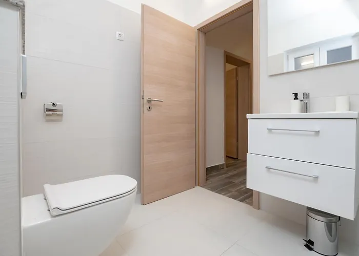 Kuca Za Odmor Kamenjani-skabrnja Villa