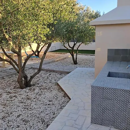 Kuca Za Odmor Kamenjani-skabrnja Villa